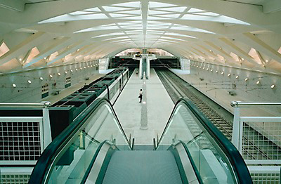 Moldes para Prefabricados de Hormigon (Estación central de Metro. Metro de Valencia. Arquitecto Santiago Calatrava. Valencia (España))